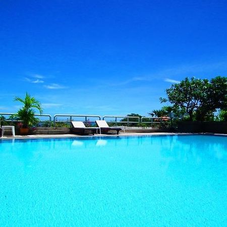 Abricole At Pattaya Hill Apartment Екстериор снимка